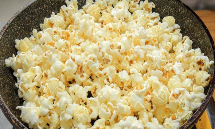 傳統爆米花製作場景