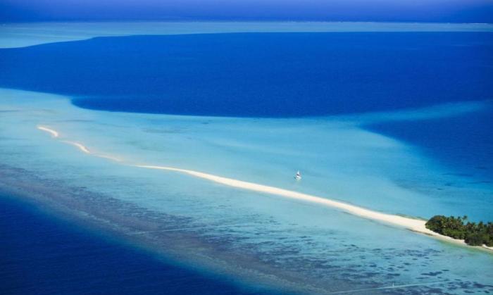 庫拉瑪提島拖尾沙灘